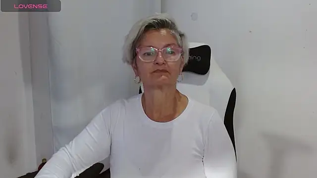 bety-cum2 online show from 05-03-26, 09:40