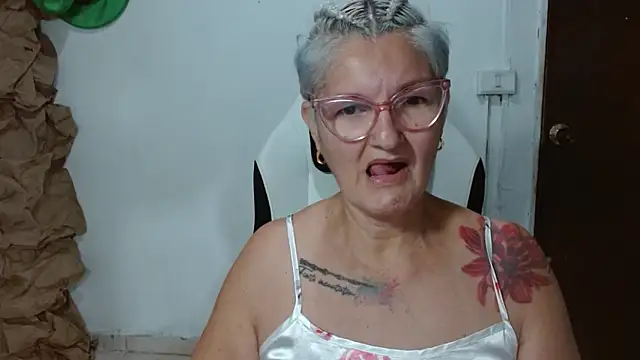 bety-cum2 online show from 03-02-26, 08:54