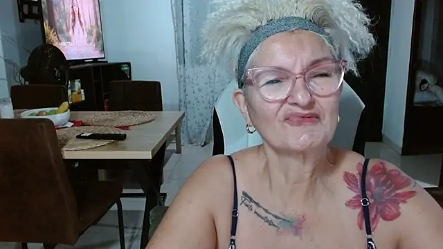 bety-cum2 online show from 02-05-26, 09:49