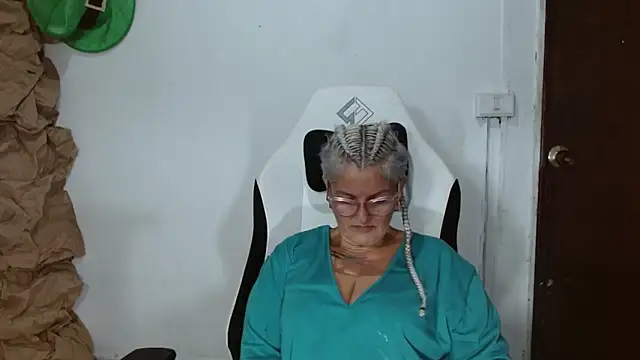 bety-cum2 online show from 03-01-26, 12:54