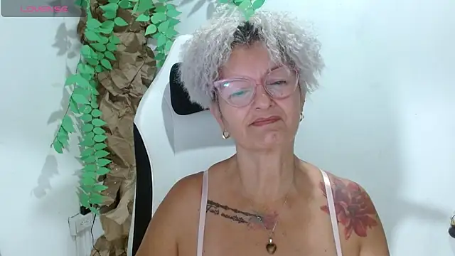 bety-cum2 online show from 04-22-26, 10:55