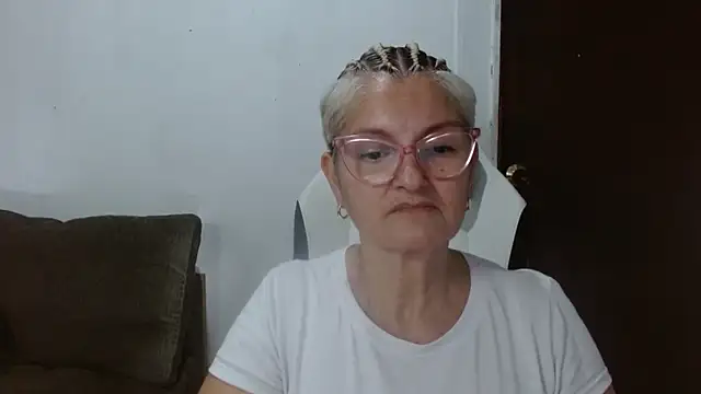 bety-cum2 online show from 02-10-26, 12:09