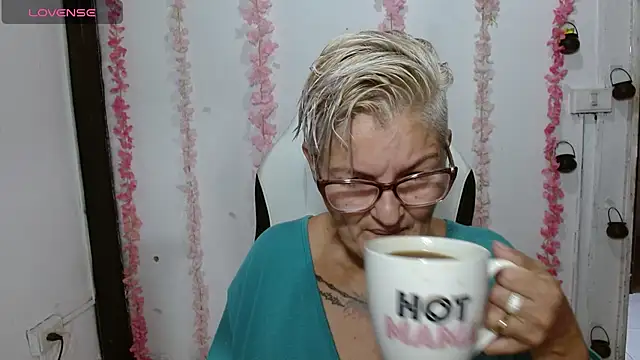 bety-cum2 online show from 07-11-26, 12:27