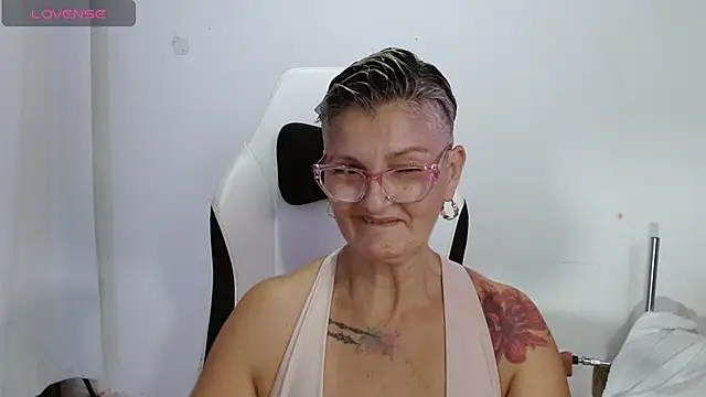 bety-cum2 online show from 05-08-26, 11:52