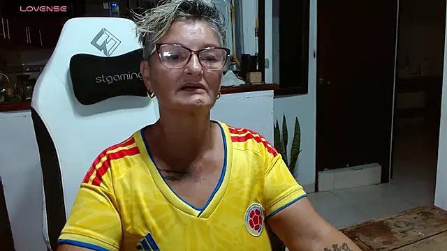 bety-cum2 online show from 06-24-26, 01:37