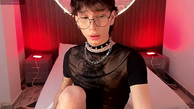 AndyWiilliams online show from 03-06-26, 10:16