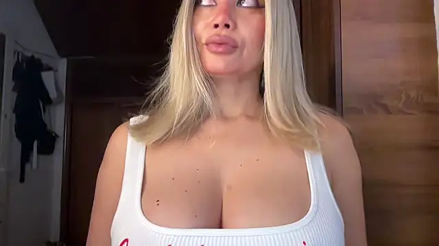 paulina sexy online show from 10-12-25, 08:10