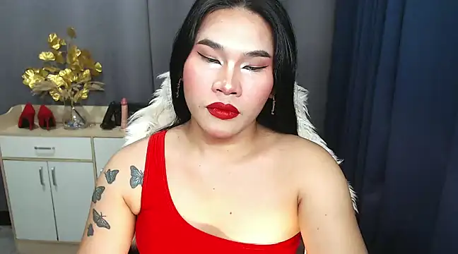 Ur Fantastic Lina online show from 01-14-25, 11:05