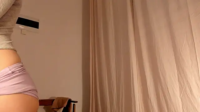 hee jeen online show from 02-23-25, 02:46