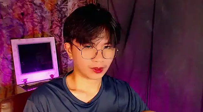 Snapshot of Sexy_Handsome_Drex chatting on 01-23-25, 11:37 Sexy Handsome Drex online show from 01-23-25, 11:37