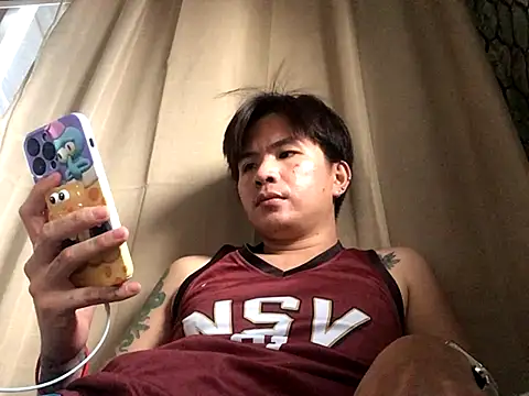 Snapshot of Sexy_Handsome_Drex chatting on 10-02-25, 09:01 Sexy Handsome Drex online show from 10-02-25, 09:01