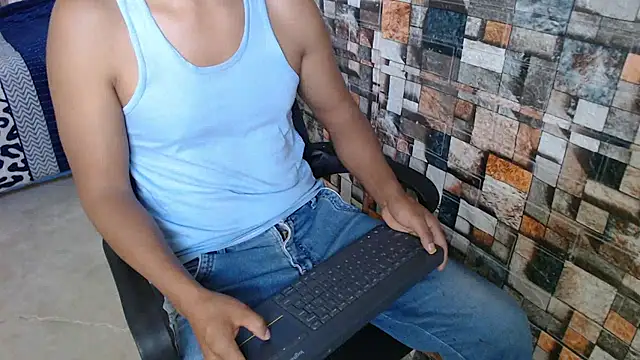 Snapshot of sexatlexx chatting on 07-11-26, 02:06 sexatlexx online show from 07-11-26, 02:06