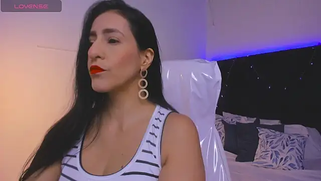 lauren fit online show from 03-21-25, 02:40