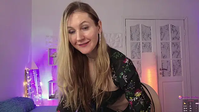 Hello Lisha online show from 03-10-25, 11:23