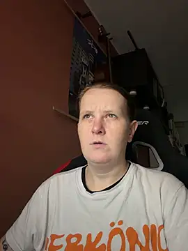 wetgerman 2 online show from 05-07-26, 06:11