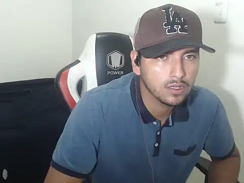 kylian 07 online show from 04-07-26, 02:35