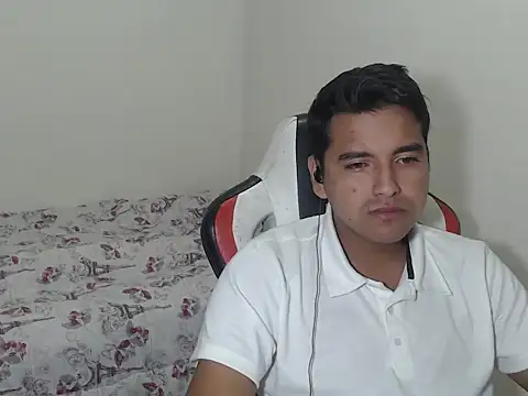 kylian 07 online show from 03-19-26, 02:22