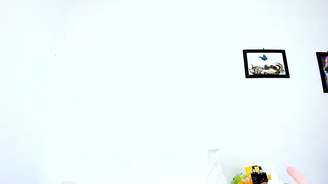 Snapshot of AgathaPember chatting on 09-23-25, 11:12 AgathaPember online show from 09-23-25, 11:12