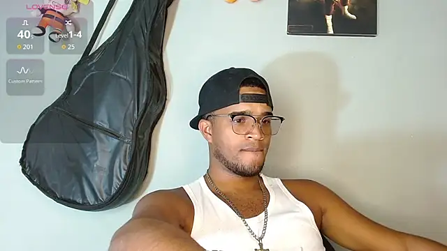 Bigcock 21cm  online show from 11-24-25, 07:03