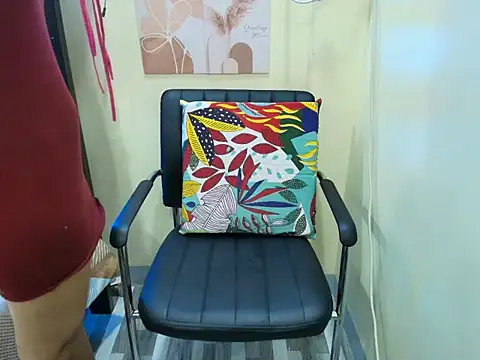 Snapshot of Skinny_regie99xxx chatting on 09-14-25, 11:05 Skinny regie99xxx online show from 09-14-25, 11:05