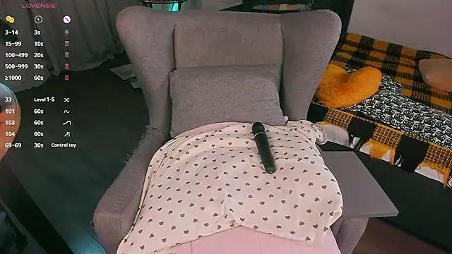 Alice CutePerv online show from 10-11-25, 12:44