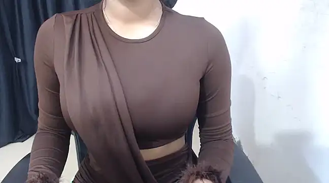 sweet-alia online show from 01-31-25, 02:39