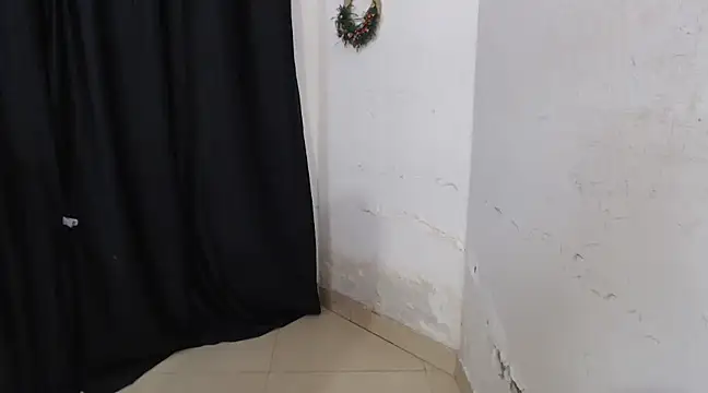 sweet-alia online show from 01-29-25, 05:13