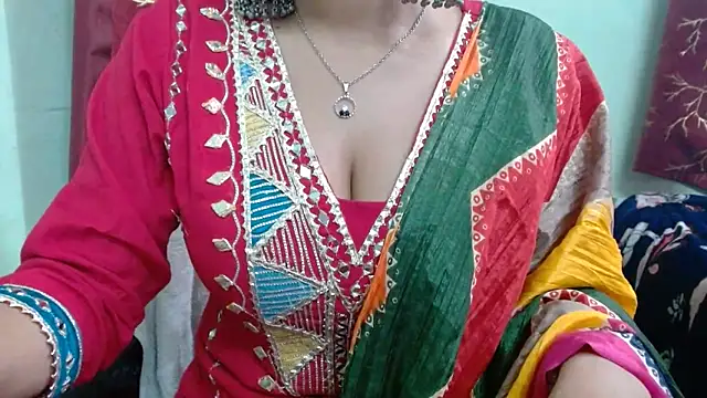 sweet-alia online show from 02-24-26, 10:16