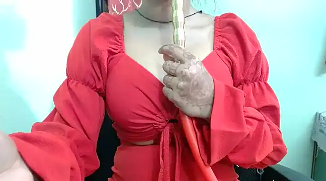 sweet-alia online show from 03-17-25, 01:08