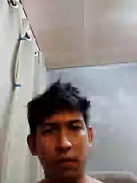 Snapshot of Crew289 chatting on 01-20-25, 03:48 Crew289 online show from 01-20-25, 03:48