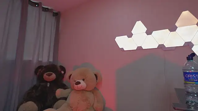 Snapshot of Dubois_Amy chatting on 02-11-25, 09:56 Dubois Amy online show from 02-11-25, 09:56