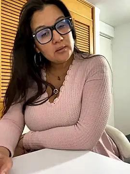 SWEETLILY18 online show from 09-29-25, 10:04