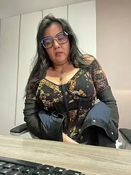 SWEETLILY18 online show from 03-15-25, 11:40