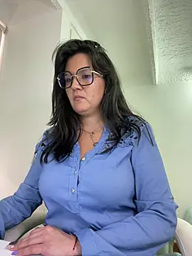 SWEETLILY18 online show from 03-11-25, 09:37