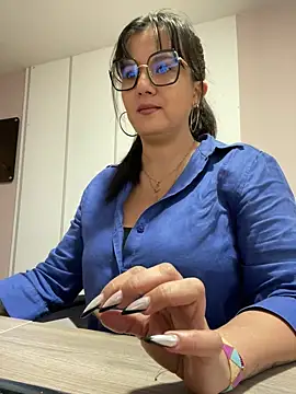 SWEETLILY18 online show from 02-24-25, 11:21