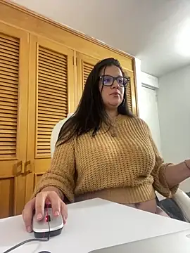 SWEETLILY18 online show from 10-03-25, 10:22