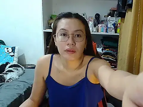 crizzybel online show from 02-10-26, 09:58