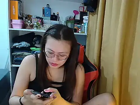 crizzybel online show from 12-19-25, 07:00