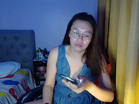 crizzybel online show from 05-26-26, 03:37