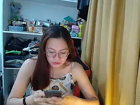 crizzybel online show from 04-07-26, 08:21