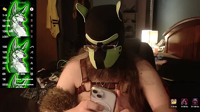 Snapshot of kinkywolf429 chatting on 06-25-26, 09:53 kinkywolf429 online show from 06-25-26, 09:53