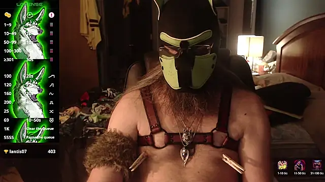Snapshot of kinkywolf429 chatting on 07-07-26, 06:47 kinkywolf429 online show from 07-07-26, 06:47