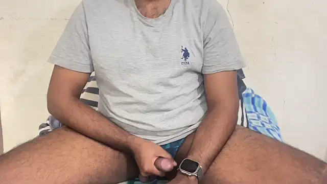 Snapshot of ghost_OO22 chatting on 01-21-25, 07:39 ghost OO22 online show from 01-21-25, 07:39