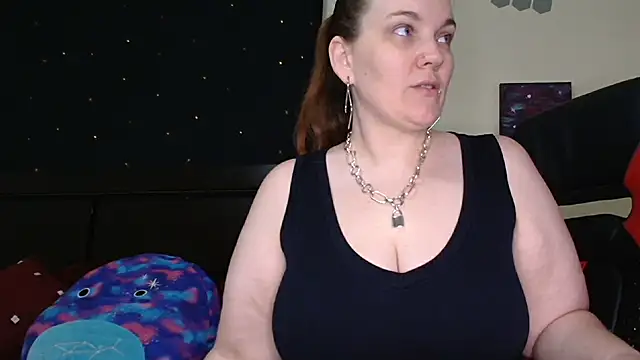ToxicLilly online show from 12-16-25, 08:29