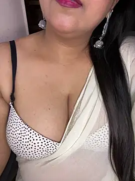 Zoya Varma004 online show from 03-08-26, 06:33