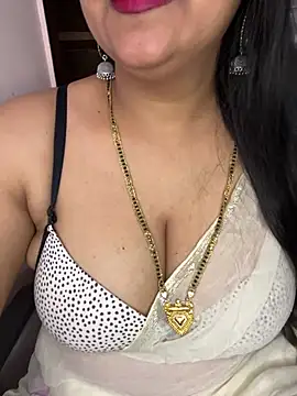 Zoya Varma004 online show from 03-03-26, 05:36