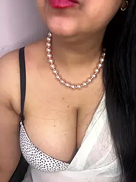 Zoya Varma004 online show from 01-07-26, 09:47