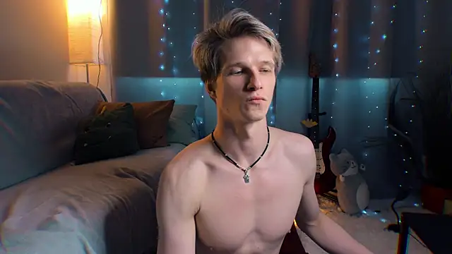 Breston Sweet online show from 04-11-26, 07:27