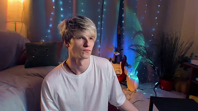 Breston Sweet online show from 04-15-26, 06:56