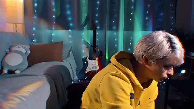 Breston Sweet online show from 12-14-25, 08:09